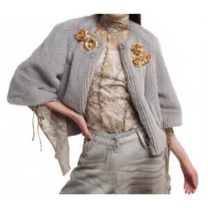 NEW ECHO collarless faux fur jacket with raglan sleeve in silver